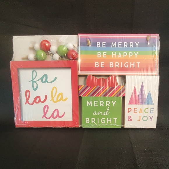 Holiday Time Multi Color 5pc Decor Set Sign and Plaques NWT sealed - Picture 2 of 5